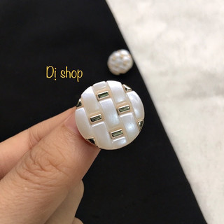 set 10 NÚT NHỰA 2 size 2 màu