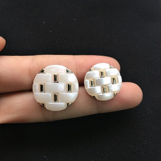 set 10 NÚT NHỰA 2 size 2 màu