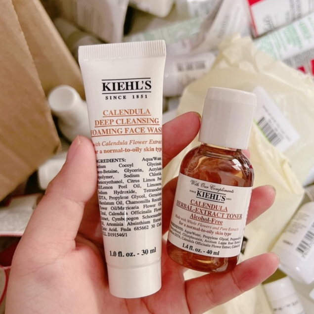 Combo Sữa Rửa Mặt & Toner Hoa Cúc Calendula Herbal Extract, Calendula Deep Cleansing Foaming Face Wash