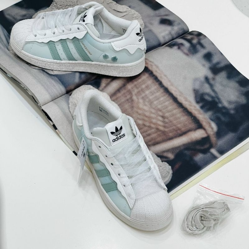 Giày thể thao adidas superstar màu trắng xanh, giày adidas mũi sò nam nữ bản mới nhất Full box