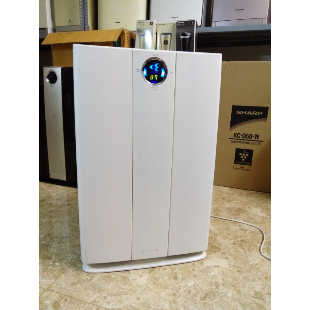 Máy Lọc Không Khí tạo ẩm Daikin đồng hồ Nội địa nhật bãi MCK70P Mới 97%