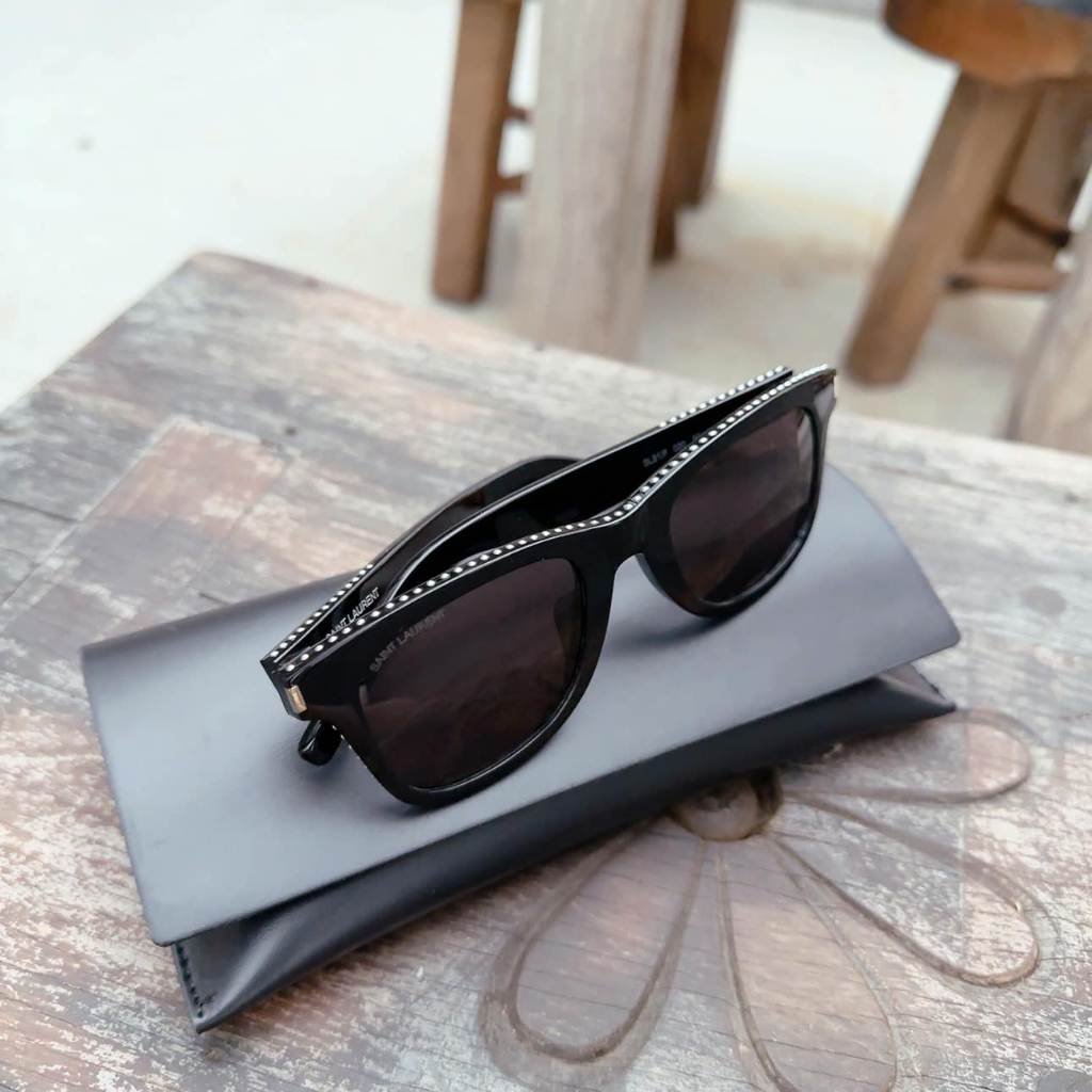 Kính mát Saint Laurent viền đen mắt xám SL51/F Black