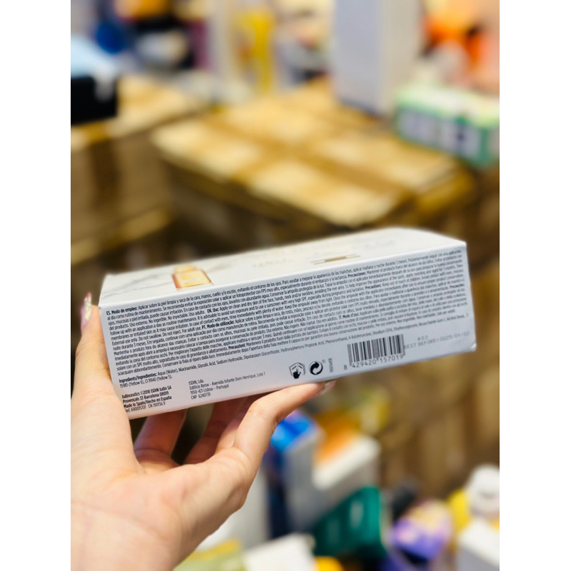 Huyết thanh sáng da chống lão hoá ISDIN Flavo-C Ultraglican cho ban NGÀY 30 ống x 2ml