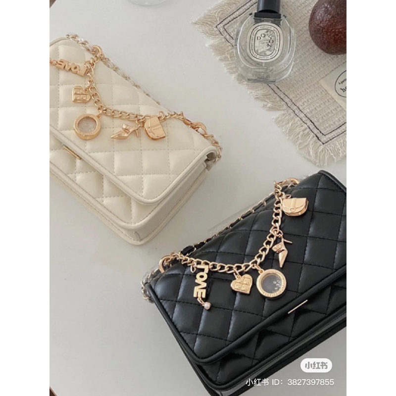 Order - Clutch chần bông đính đá quyến rũ CK2