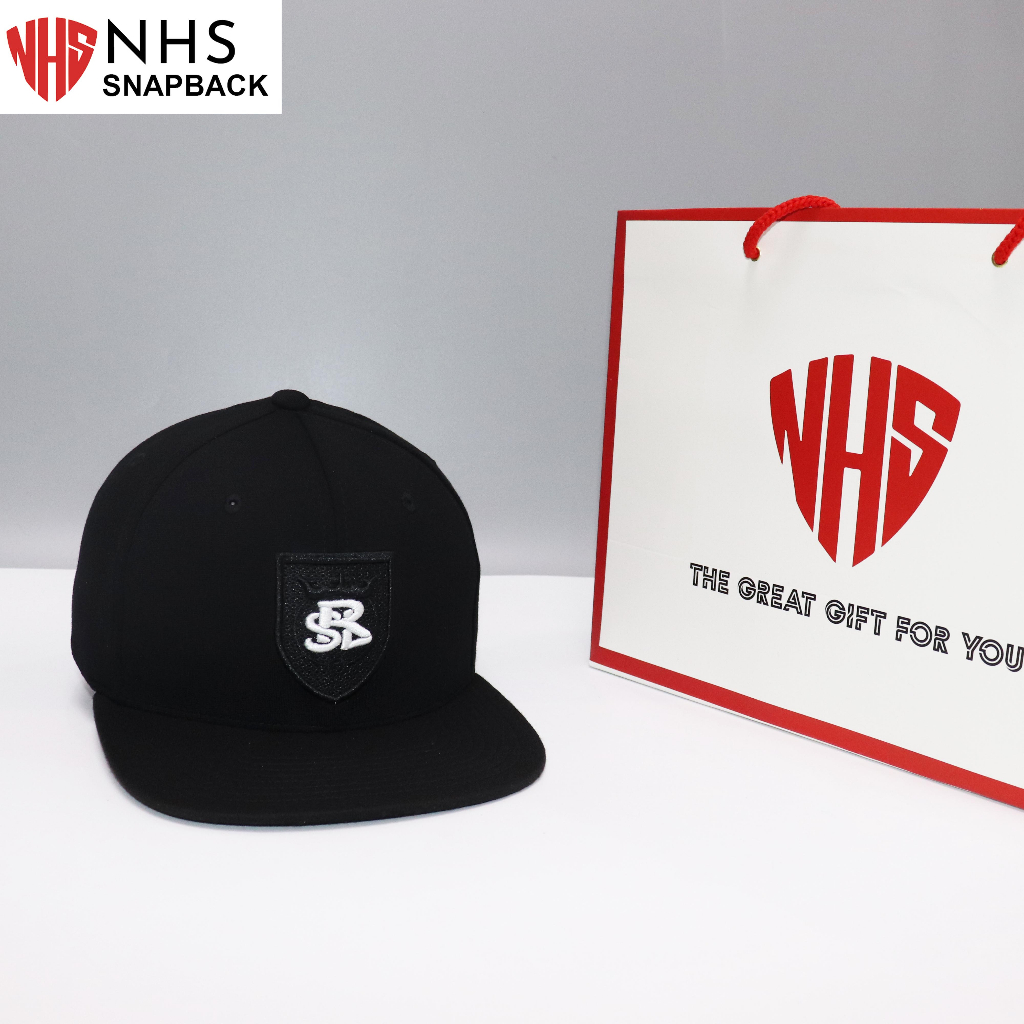 Nón NHS Snapback SR Huy Hiệu Full đen SR001.