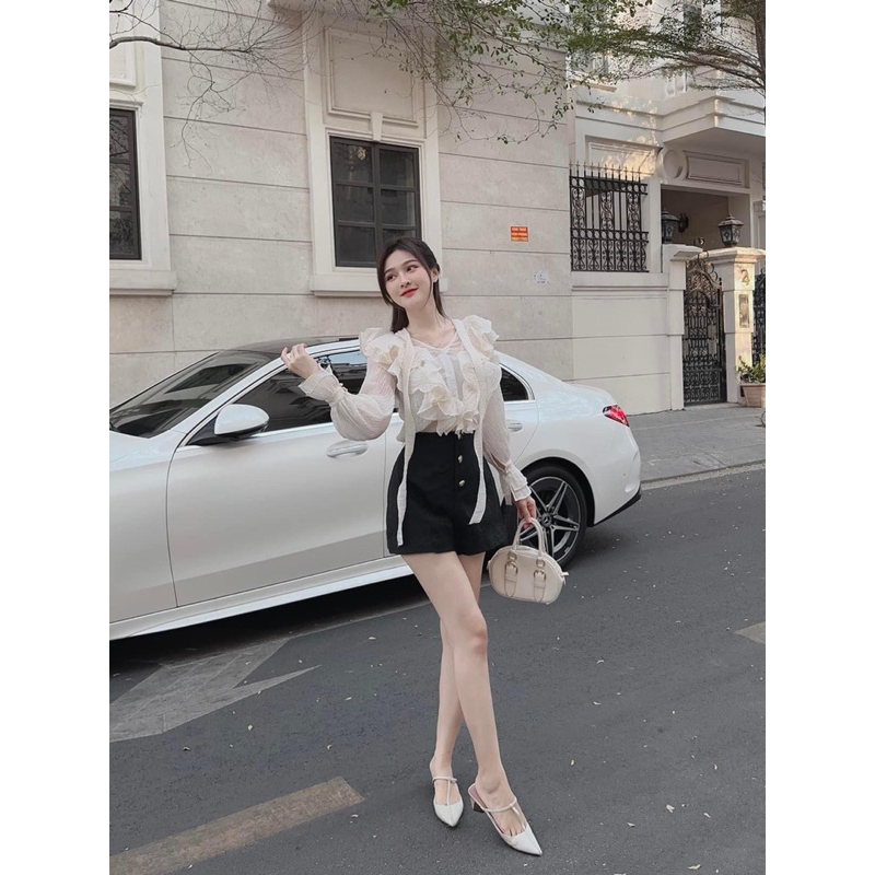 (Bán sỉ) SET SƠ MI VOAN TRẮNG VIỀN BÈO TAY PHỒNG + SHORT ĐEN