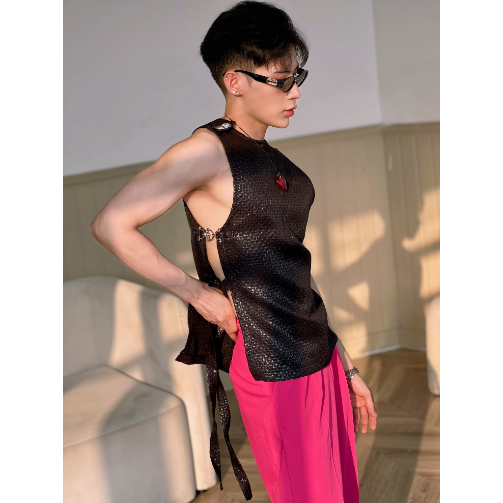 Áo tanktop phối dây hở sườn cực chất thương hiệu REO Concept