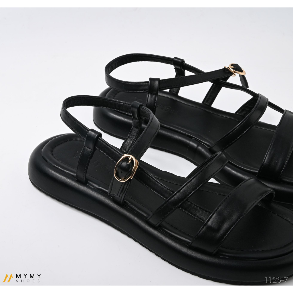 Sandal nữ đế bằng 2p dây mảnh thiết kế basic móc khóa mymyshoes màu đen và kem 1123-7