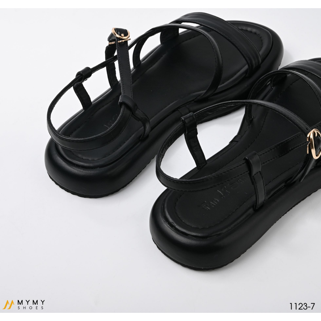 Sandal nữ đế bằng 2p dây mảnh thiết kế basic móc khóa mymyshoes màu đen và kem 1123-7