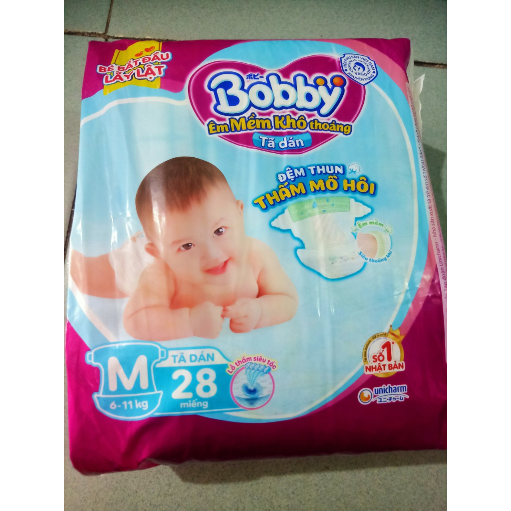 (SALE XẢ KHO) TÃ DÁN BOBBY M28 (6-11KG)