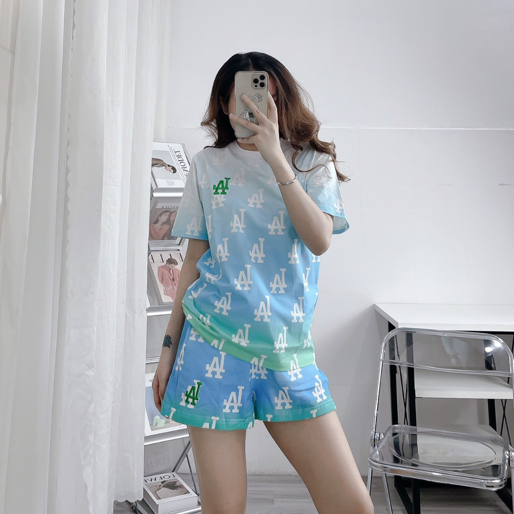 Đồ Bộ Nữ áo thun quần đùi MLB họa tiết màu siêu xinh. Chất cotton 100% cao cấp, mềm, mịn, mát, không xù