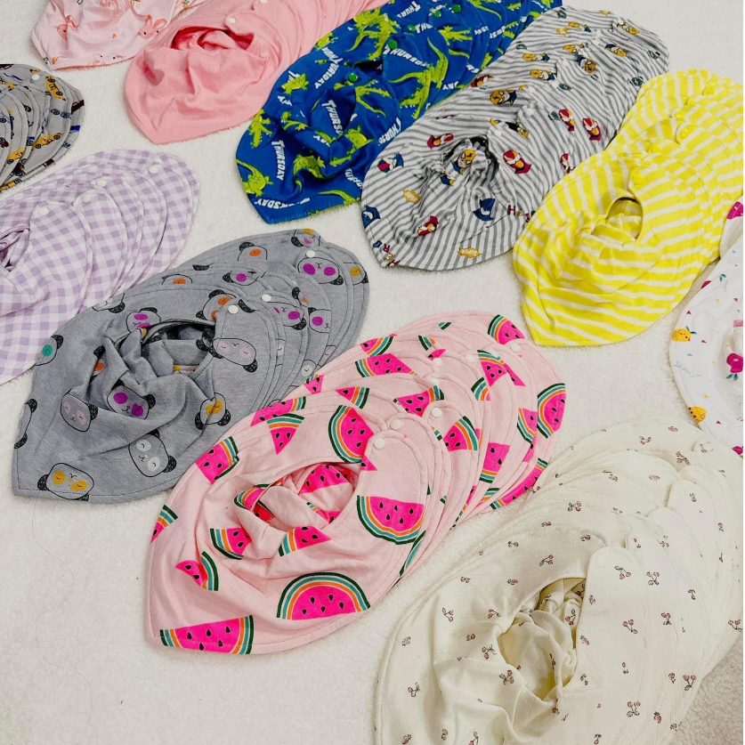 Yếm cotton yếm pipi cúc bấm cao cấp chống thấm cho bé trai bé gái từ sơ sinh đến 4 tuổi