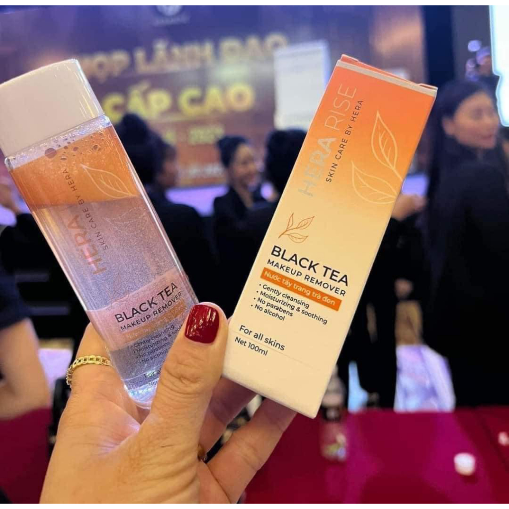 Tẩy trang Hera Rise giúp làm sạch da, loại bỏ lớp trang điểm, lớp da chết
