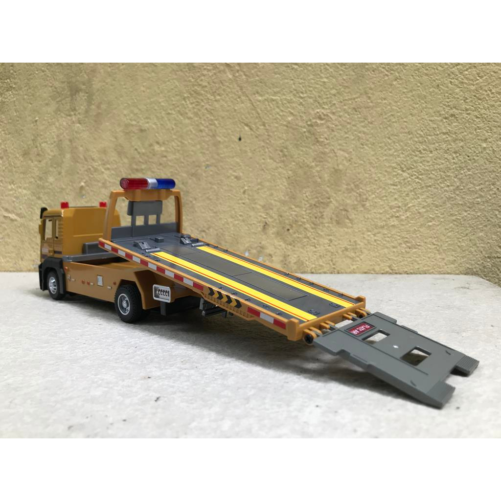 Mô hình xe Cứu hộ ô tô 1:32