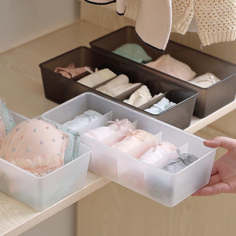 Khay nhựa chia 5 ngăn đựng đồ cá nhân tiện lợi hai màu đơn giản