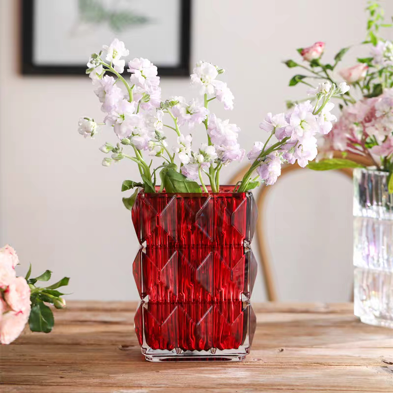 Lọ hoa thuỷ tinh pha lê trang trí phòng khách sang trọng , bình hoa decor bàn làm việc cao cấp Qhouse
