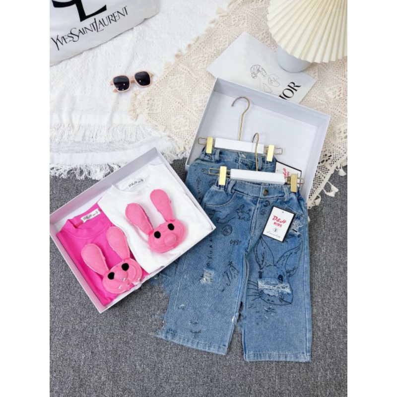 Bộ áo đính hình Tho nổi kèm quần xuông cá tính bé gái