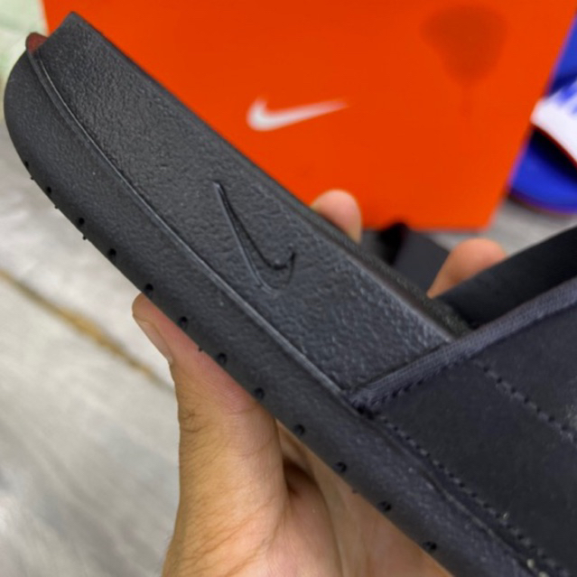 Dép thể thao nam authentic