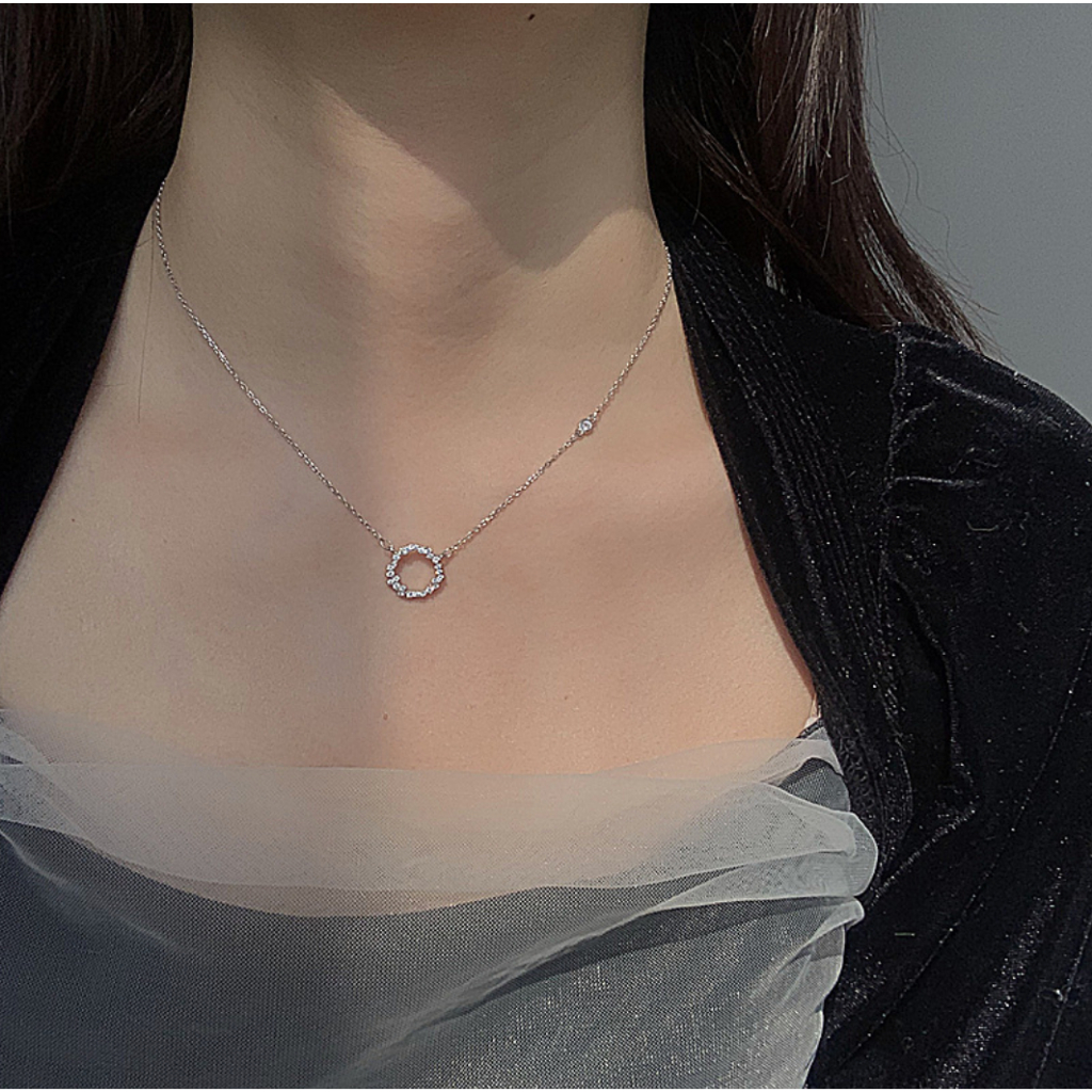 Hỏa tốc SG - Dây chuyền nữ bạc dáng mảnh dạng xích mặt dây hình tròn đính đá cao cấp màu trắng đẹp phong cách Hàn Quốc B