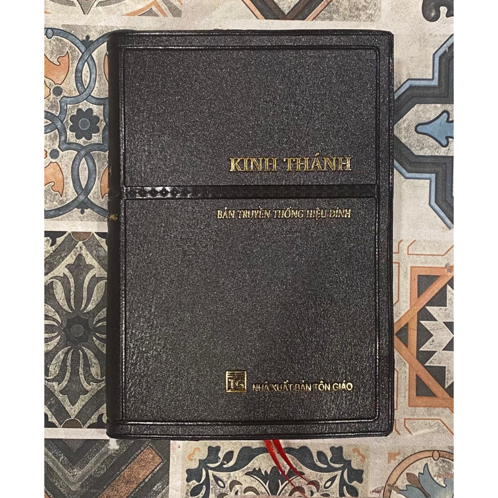 2010 Cỡ Trung Kinh Thánh bản truyền thống hiệu đính 12x18Cm