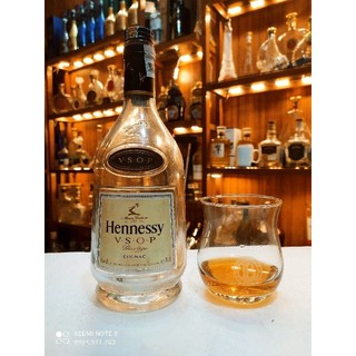 Vỏ chai rượu ngoại HENESSY V.S.O.P