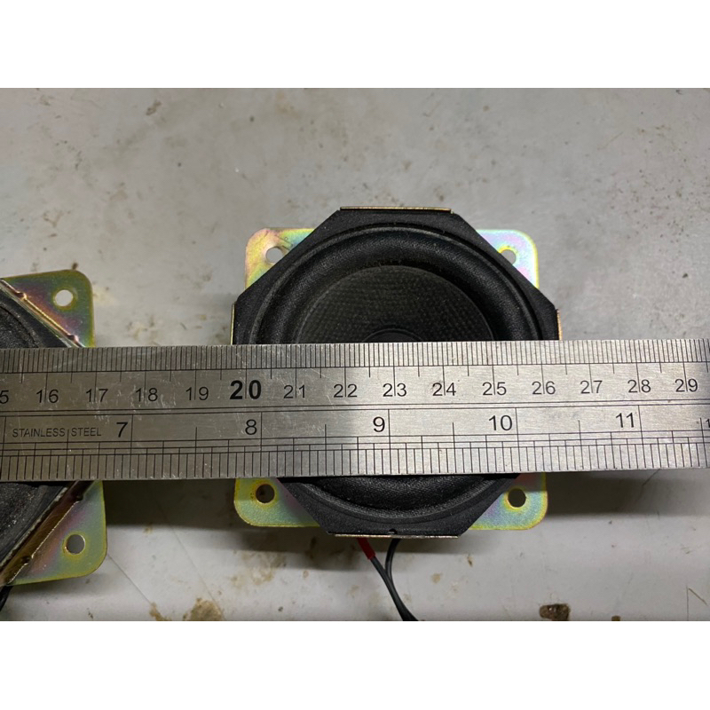 Loa trung tháo loa tay creative