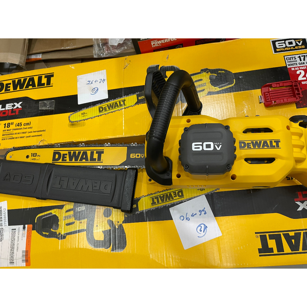 Cưa xích dewalt dccs672 new USA