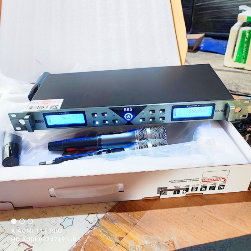 Mic BBS K988 bản cao cấp - micro không dây K 988 sự kiện thông minh tự ngắt gia tốc