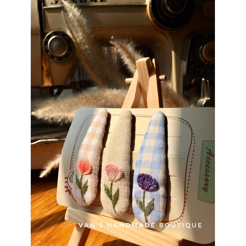 Kẹp tóc thêu tay hoa Tulip