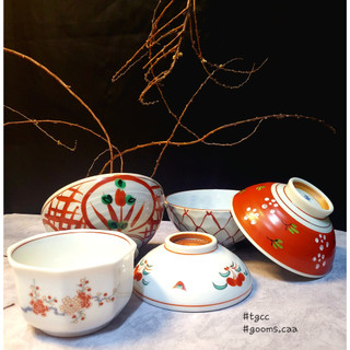 Chén gốm tam thái