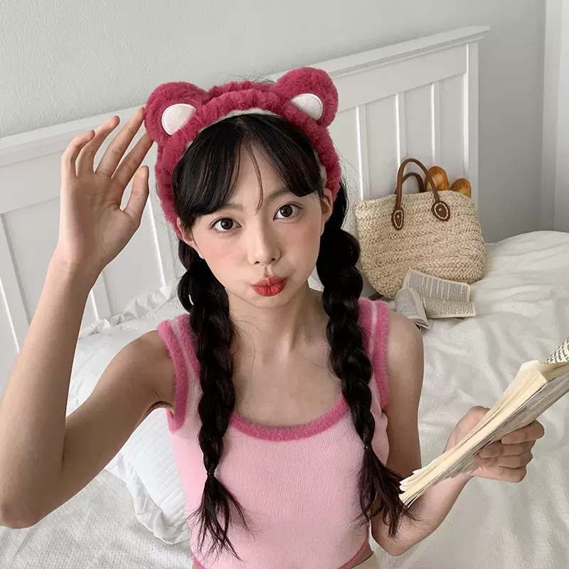 Băng đô tóc hình gấu dâu lông nhung ôm đầu, bờm cài rửa mặt cute cho mẹ và bé tai gấu hồng
