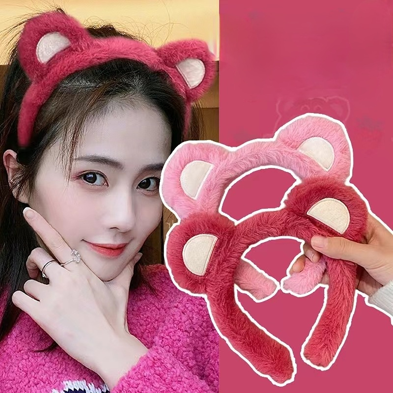 Băng đô tóc hình gấu dâu lông nhung ôm đầu, bờm cài rửa mặt cute cho mẹ và bé tai gấu hồng