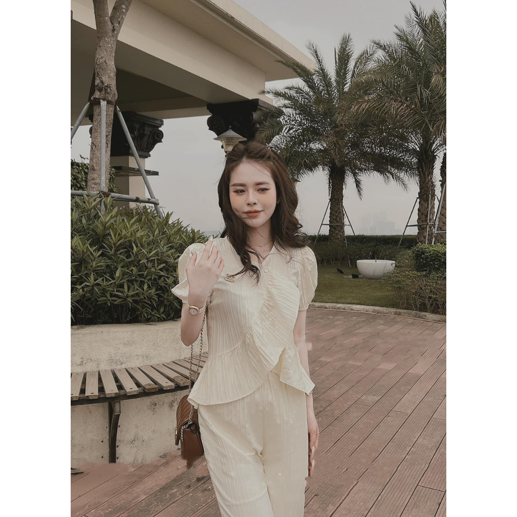 Bộ Đũi Trắng Thiết Kế Áo Vạt Bèo, Mix Quần Ống Xuông Dáng Dài