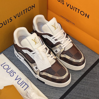 Giày l’v trainer monogram lai au sc hồng kong