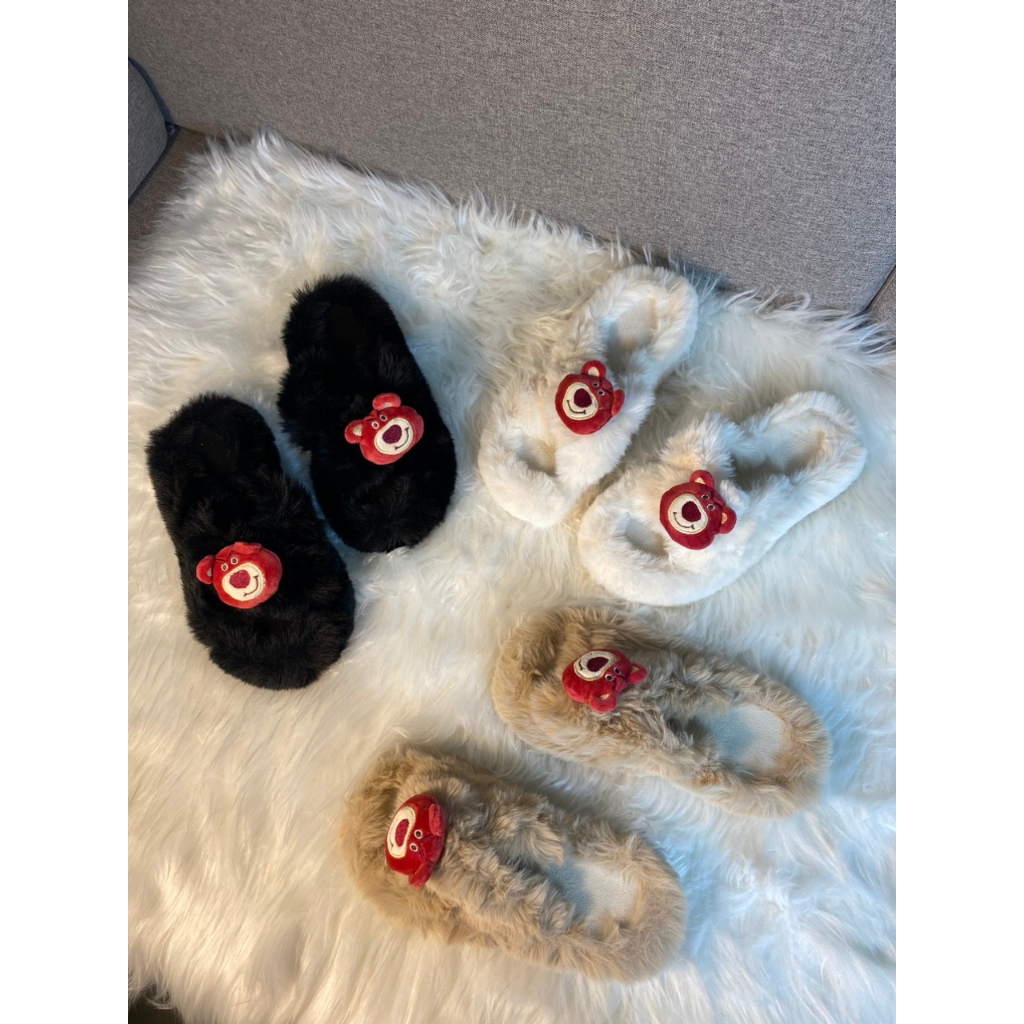 DÉP LÔNG QUAI CHÉO GẮN STICKER GẤU DAU SIEU CƯNG