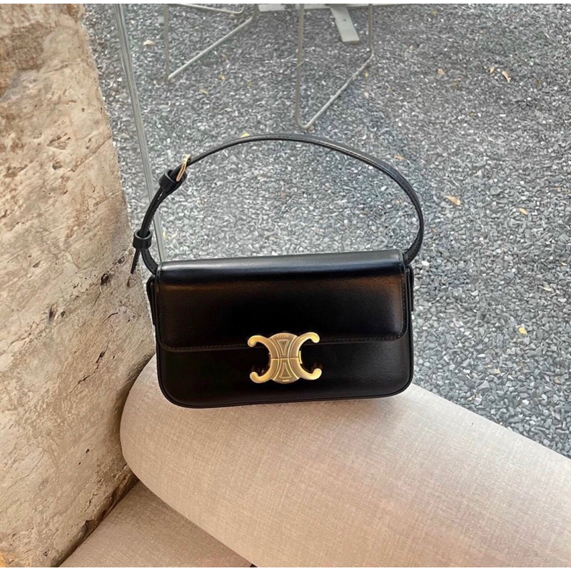 Túi khoá vàng chữ C fullbox