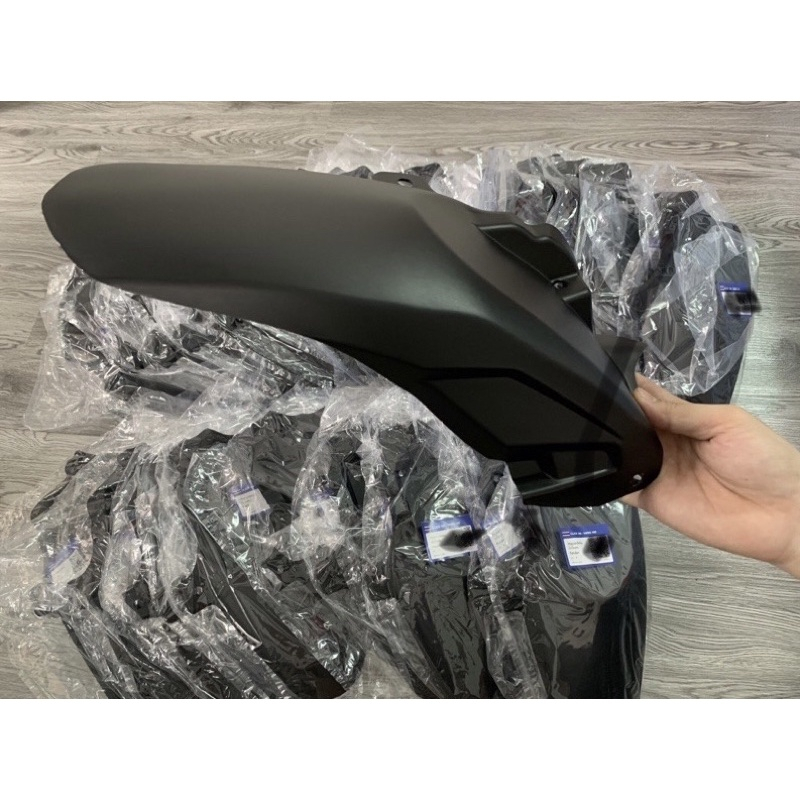 Dè Chắn Bùn Sau VARIO 160 2022->2023 Đời Mới Nhựa Đen