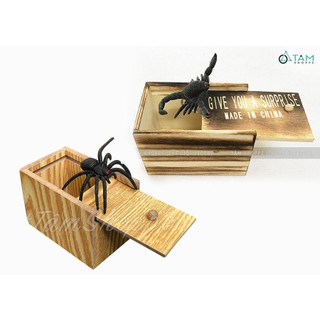 Hộp gỗ đồ chơi hù dọa con nhện đen HLW-ĐCH-01 TTTM