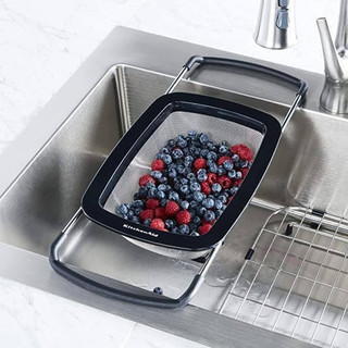 Rổ ngang KitchenAid màu đen