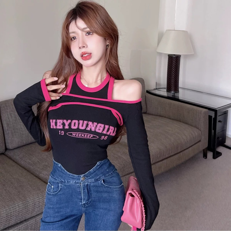 ÁO TAY DÀI KHOÉT VAI VIỀN HỒNG NEON NỔI BẬT BG