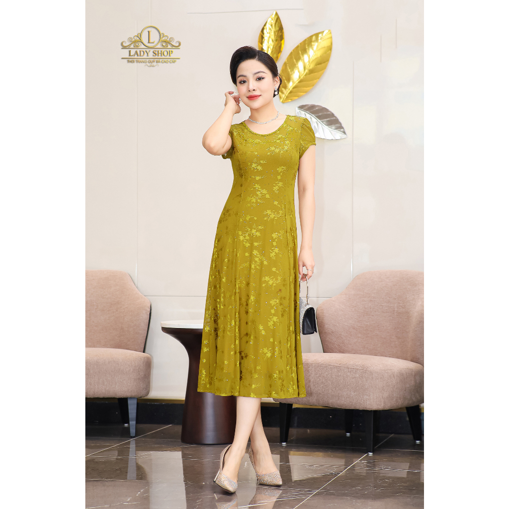 Đầm ren hoa mai cổ đá Ladyshop thời trang trung niên cao cấp T130