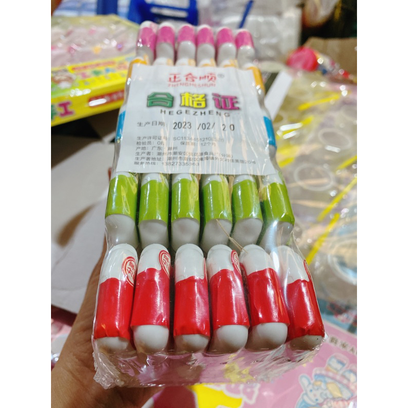 Khay 30 lọ kẹo tăm lạnh hình bật lửa