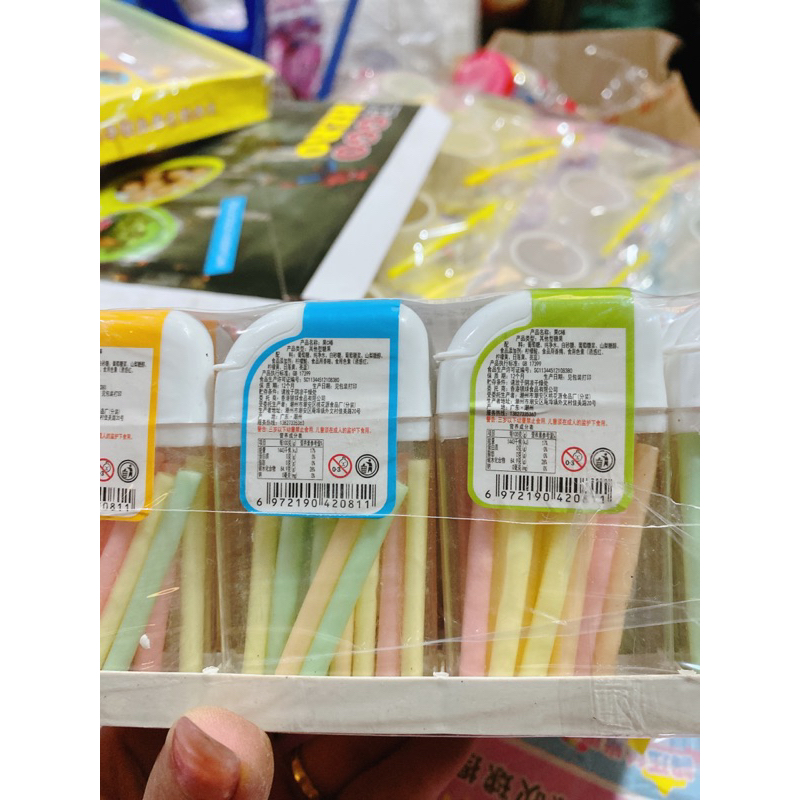 Khay 30 lọ kẹo tăm lạnh hình bật lửa