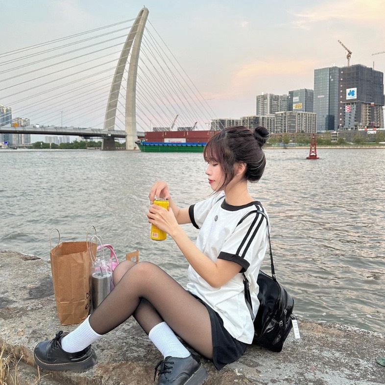 Áo Thun Baby Tee 100% Cotton chữ B logo cao su 2023_NT.Studio