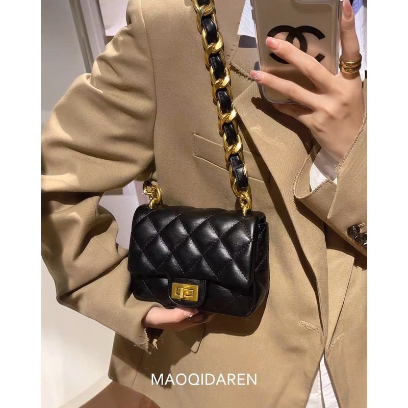 9589# Túi Classsic Vân Trám Khoá Xoay