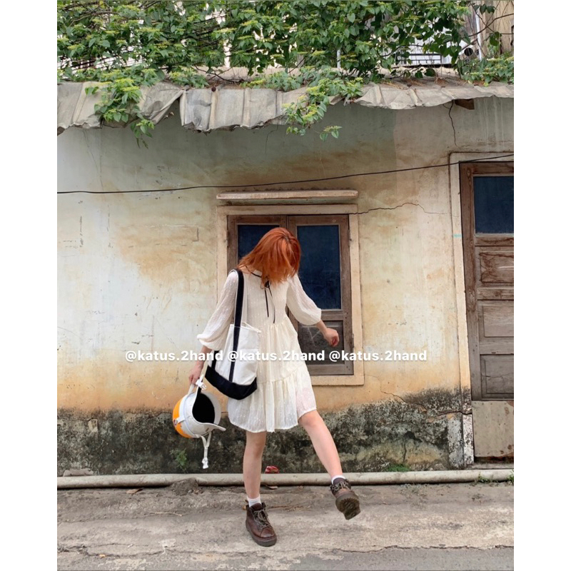 Váy babydoll voan hạt bông nơ cổ  Đầm xòe tay bồng đính hạt màu be ullazng