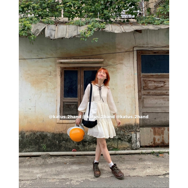 Váy babydoll voan hạt bông nơ cổ  Đầm xòe tay bồng đính hạt màu be ullazng
