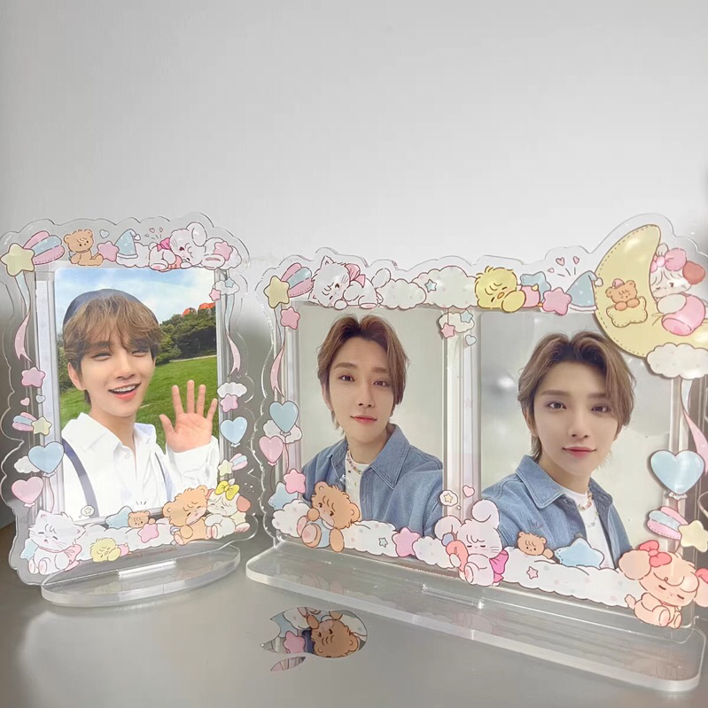 Standee frame đôi_ khung để card đã trang trí