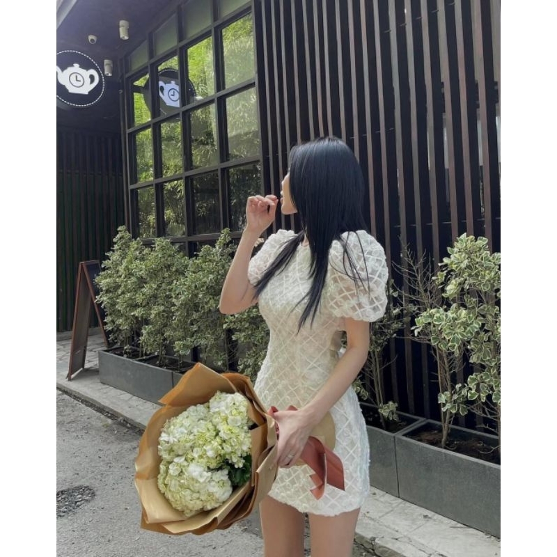 Đầm thiết kế Sarah ren hoa hồng tay ngắn phom A dự tiệc, đi chơi