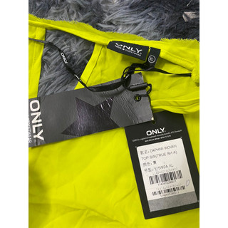 áo(veromoda,only)lỗi màu,bấm kéo rách